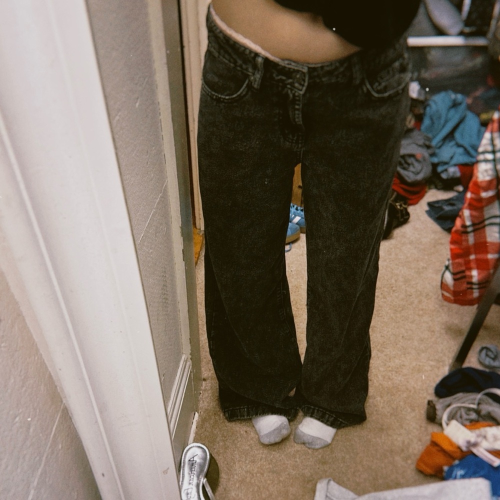 Low rise black baggy jeans